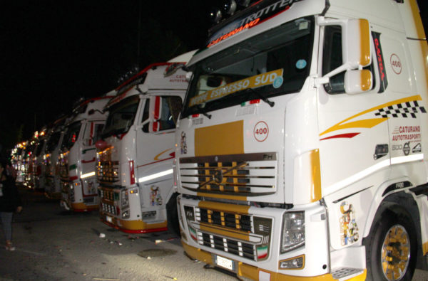 truck-in-sud-16-g44