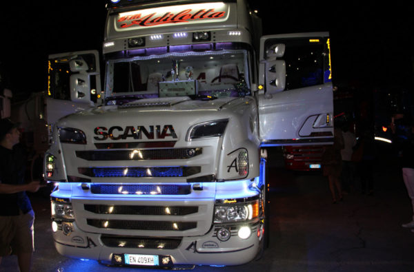 truck-in-sud-16-g54